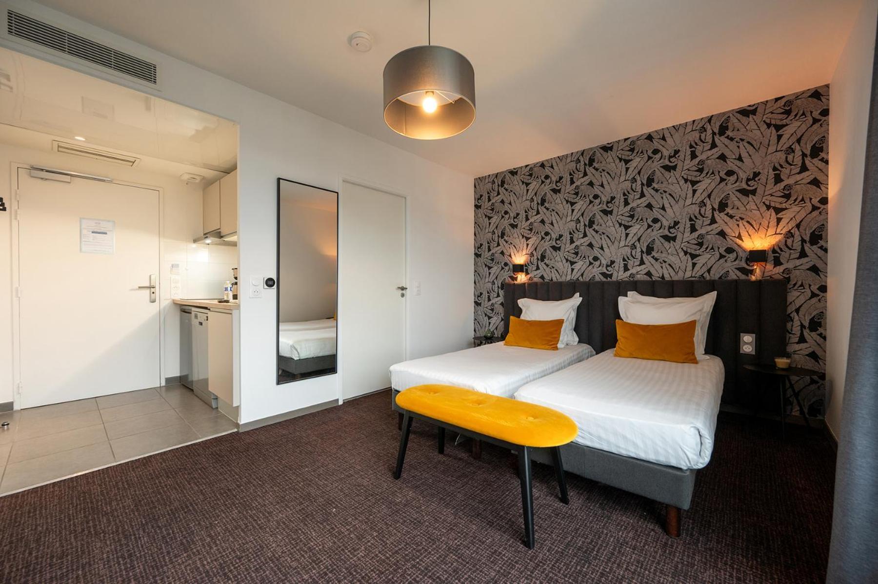 Néméa Appart'Hôtel Vélizy Europe Extérieur photo