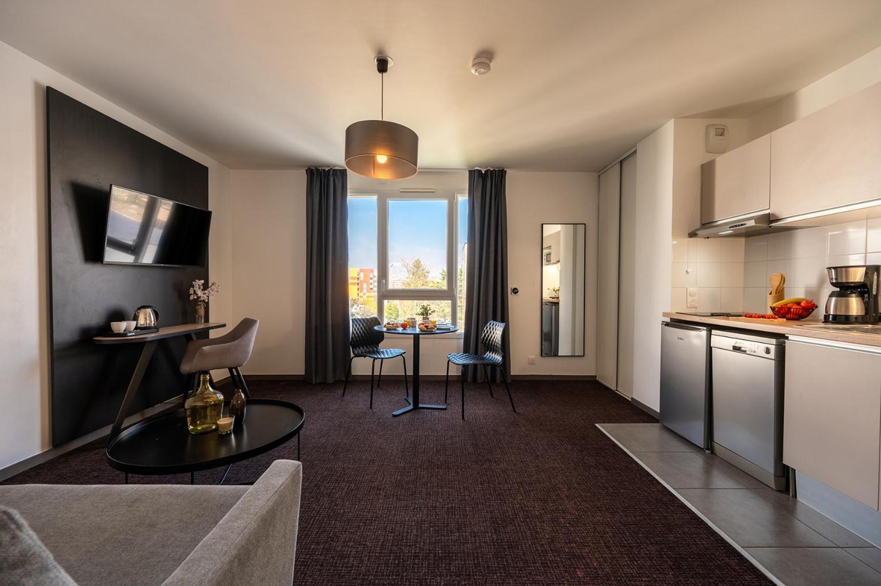 Néméa Appart'Hôtel Vélizy Europe Extérieur photo